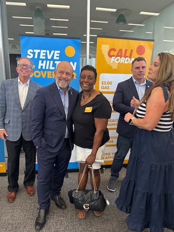 Steve Hilton propone reducir impuestos, flexibilizar regulaciones ambientales y aumentar la producción local de petróleo y gas en California (@SteveHiltonx)