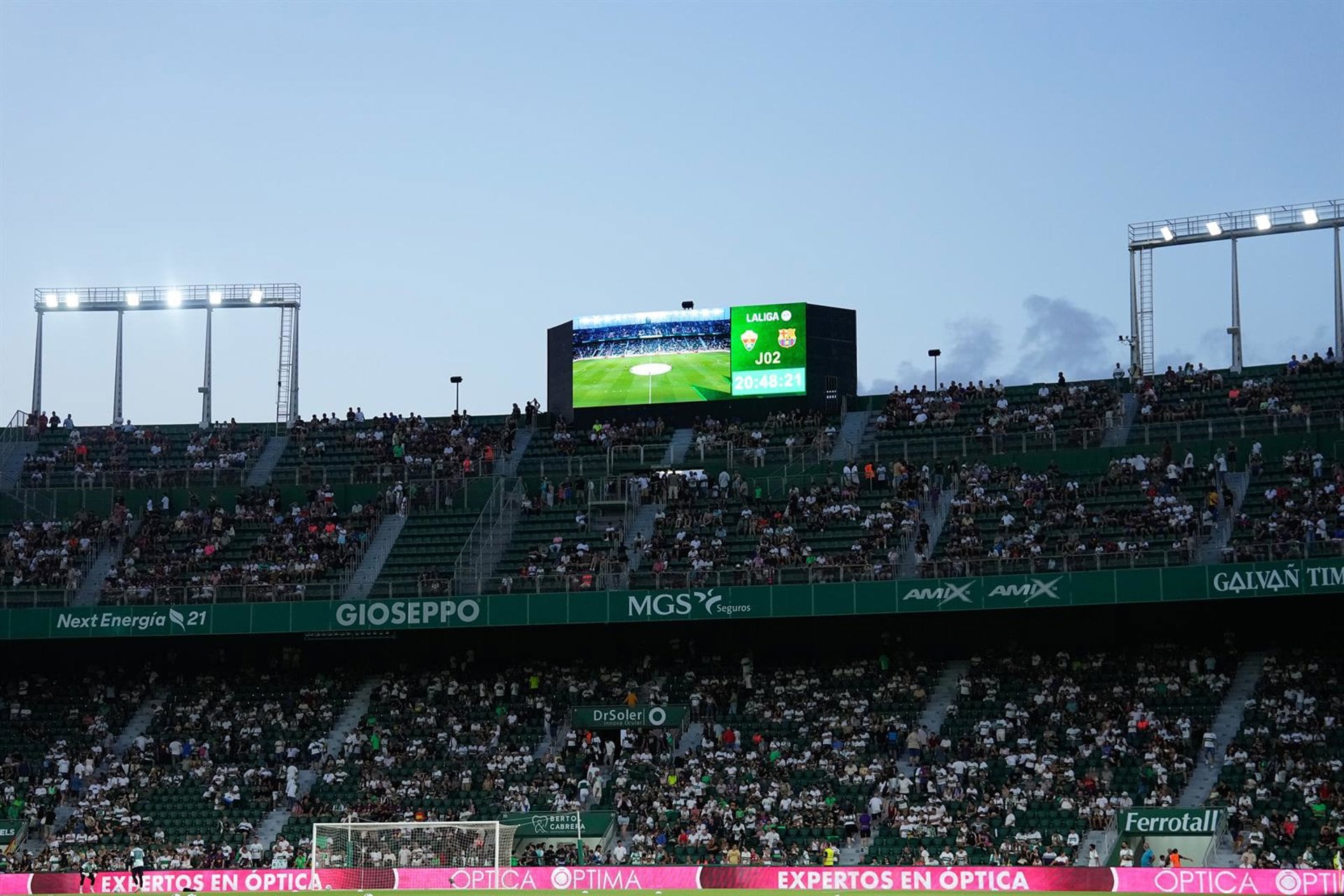 Junts lleva al Congreso la detención de un hincha del Barça y cuestiona a Interior