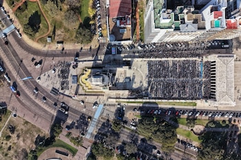 La fuente de la proa del Monumento Nacional a la Bandera volvió a funcionar tras 20 años de inactividad después de la restauración integral