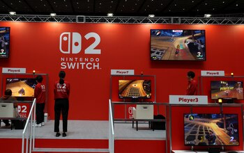 Nintendo, con su reciente lanzamiento, se encuentra en el centro de la atención por las posibles implicaciones tarifarias. (REUTERS/Kim Kyung-Hoon)