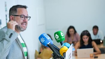 Adelante asegura que el Gobierno "ha firmado su acta de defunción" con los decretos de vivienda: "No han entendido nada"