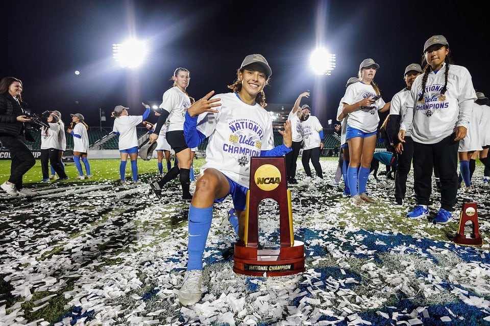 Sofia Cook une pasión argentina y éxito estadounidense en el fútbol femenino