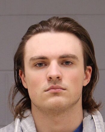 Harrison Jones, señalado como principal