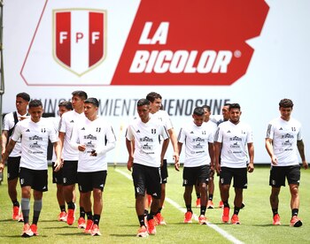 La selección peruana está preparándose