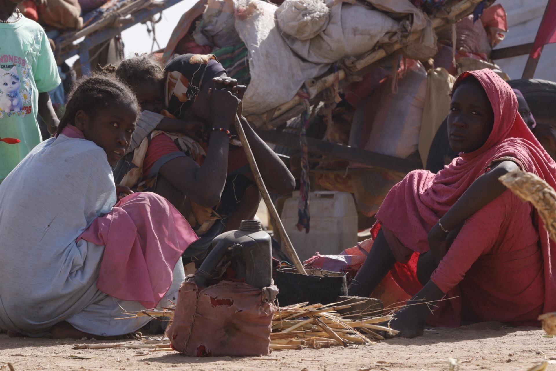 Reino Unido destina otros cinco millones de euros a Sudán ante las «espeluznantes atrocidades» en El Fasher