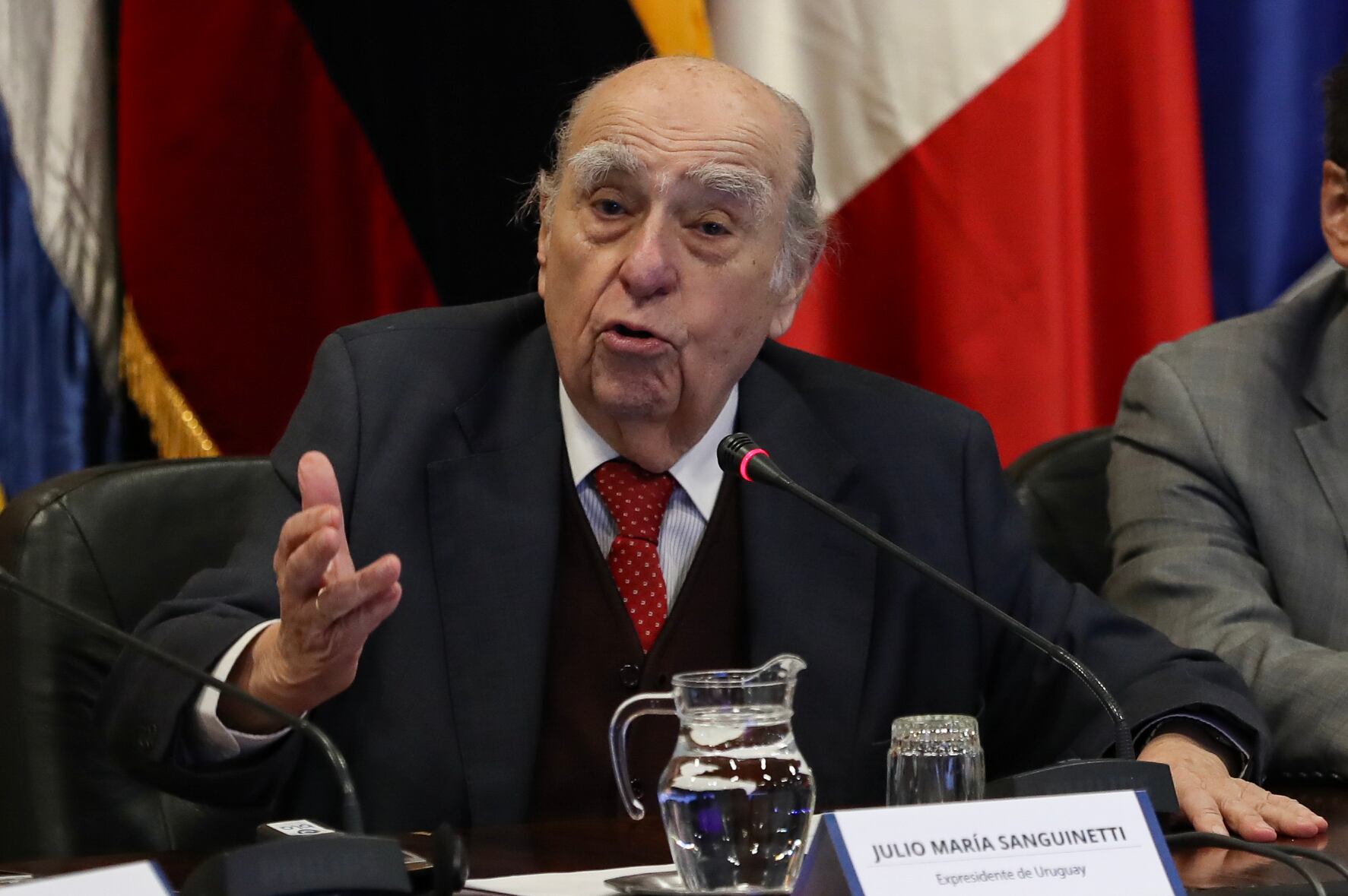 Fotografía de archivo del expresidente de Uruguay Julio María Sanguinetti. EFE/ Alejandro Prieto