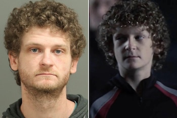 Ethan Jamieson es acusado de disparar contra un vehículo. (:Departamento de Policía de Raleigh. Captura de video)