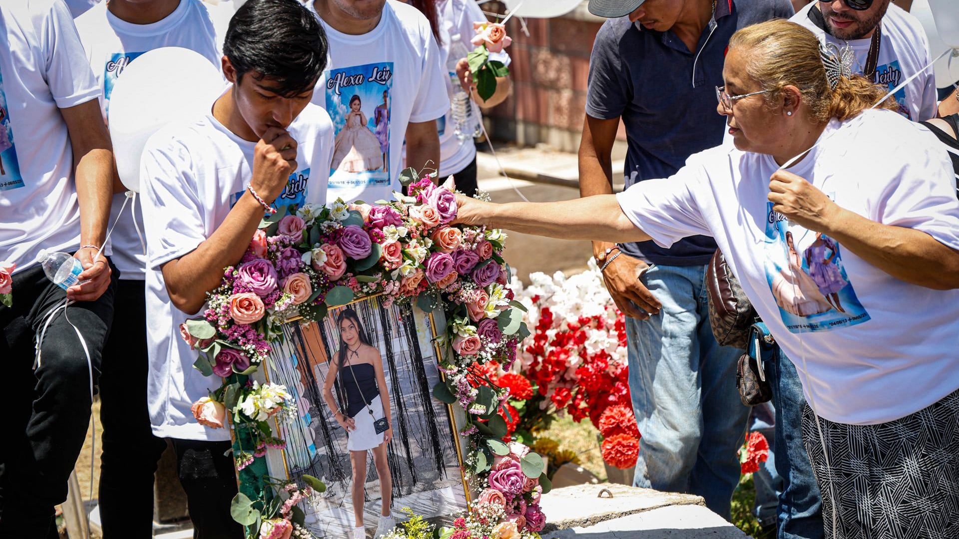 Familiares de las menores de edad sostienen que su muerte se derivó de un ataque directo por parte de militares
Crédito: Cuartoscuro / José Betanzos
