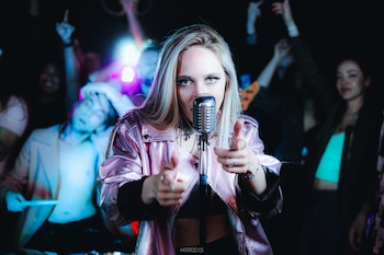 Sharon Portilla explica cómo nació la idea de hacer el cover de Belanova