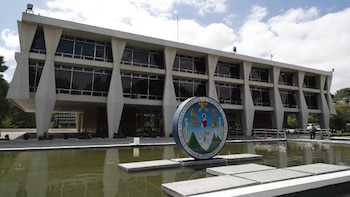 Docentes denunciaron impedimentos para elegir rector en la Universidad de San Carlos de Guatemala