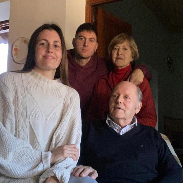César Lámaro recordó que el teléfono de Casa Lámaro obligaba a cerrar el almacén para llevar mensajes y organizar avisos dentro de Pardo.