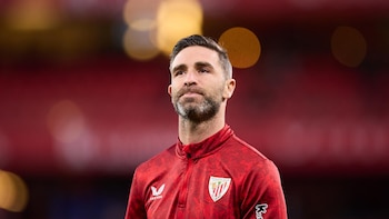 El central Yeray Álvarez renueva con el Athletic Club hasta 2028