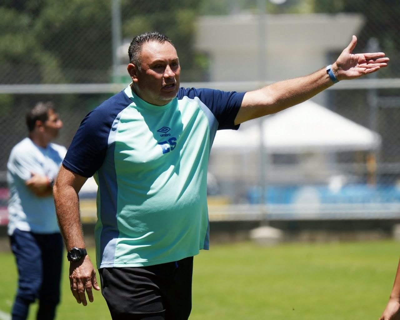 La FESFUT informó que Erick Dowson Prado no continuará al frente de la selección Sub 20 de El Salvador tras la eliminatoria mundialista de la CONCACAF./ (Radio YSKL)