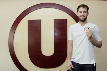 Manuel Barreto jugó y salió