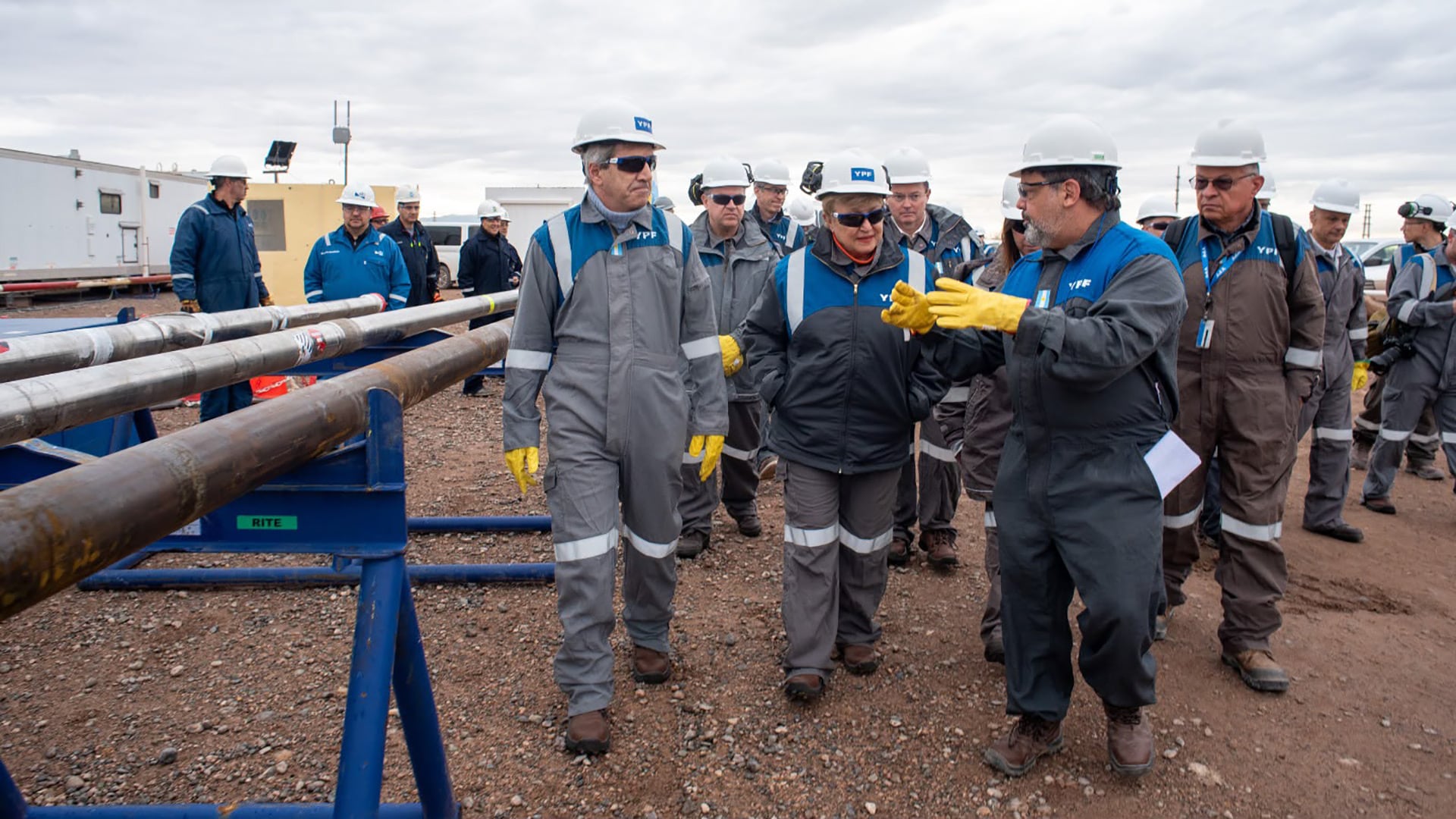 La titular del FMI recorrió el yacimiento Loma Campana