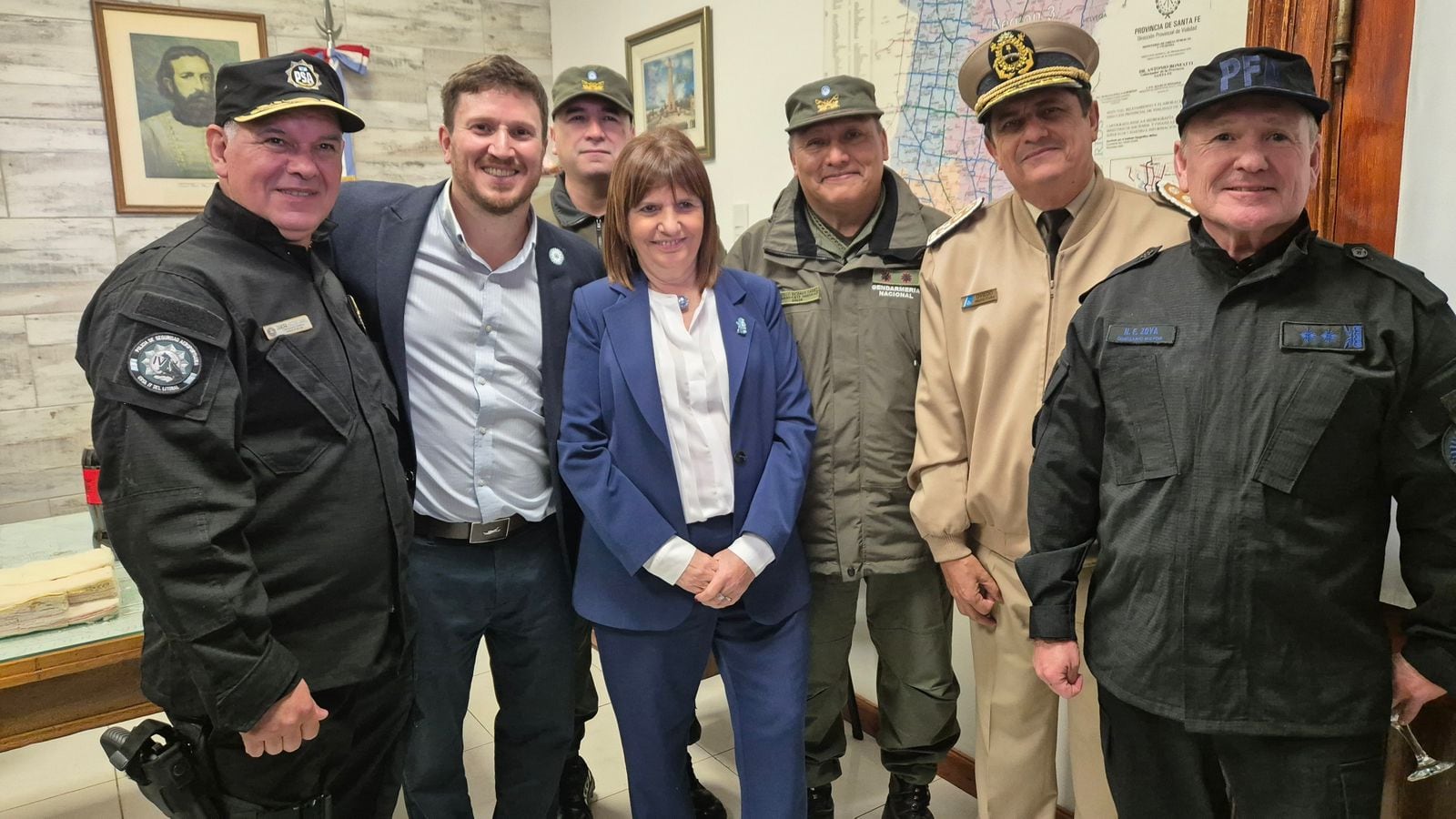 Bullrich con los integrantes del GEANRO