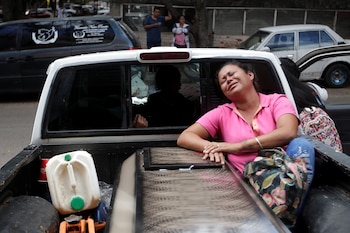 Al menos una veintena de