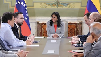 La Academia de Ciencias Políticas y Sociales de Venezuela pide restablecer el orden constitucional y llamar a elecciones