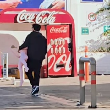 El momento fue fotografiado por