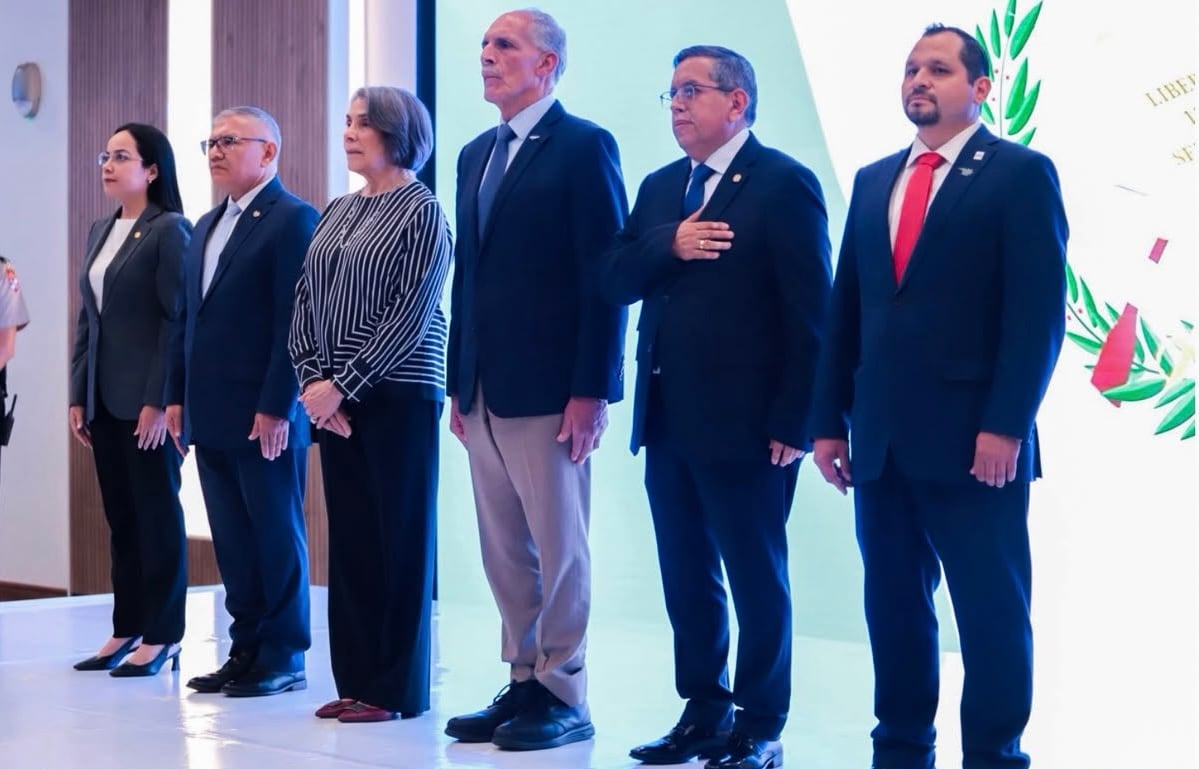 El mandatario hondureño resaltó los 205 años de historia compartida entre las naciones de Centroamérica. (Foto: Casa Presidencial)