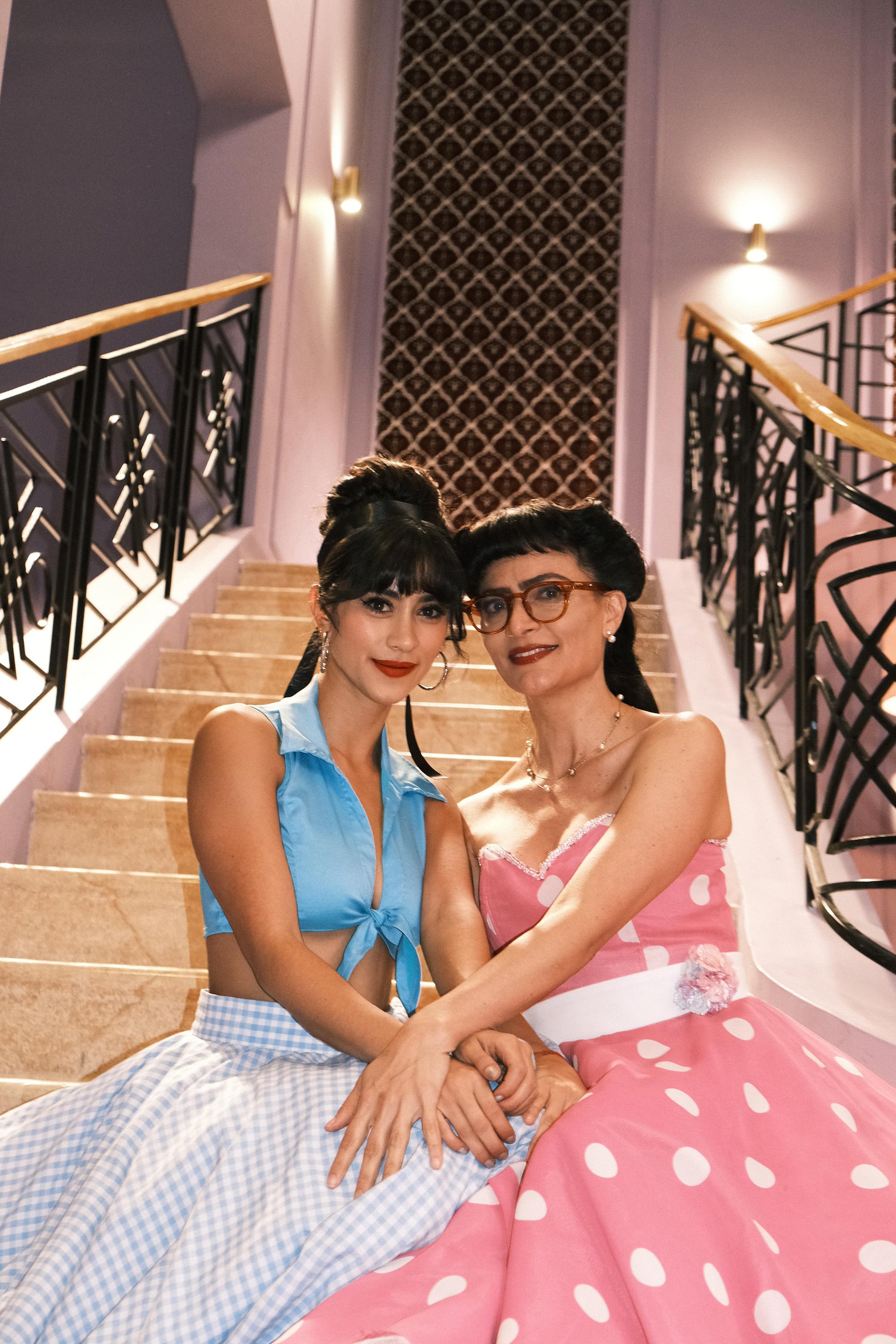 Molina como Mila, la hija de la icónica Betty, la fea