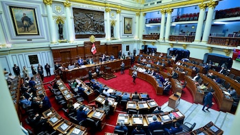 Congresistas que votaron contra la