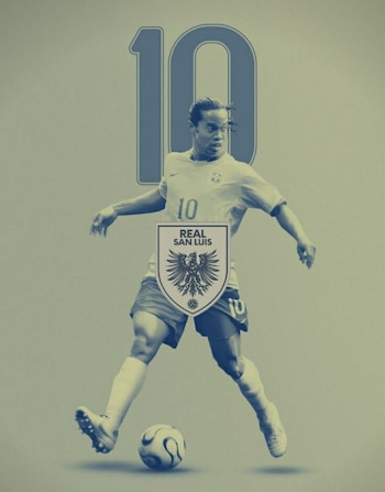 Ronaldinho podría volver al futbol