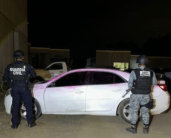 Vehículo asegurado en uno de