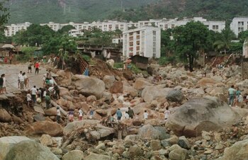 El huracán Paulina azotó vorazmente