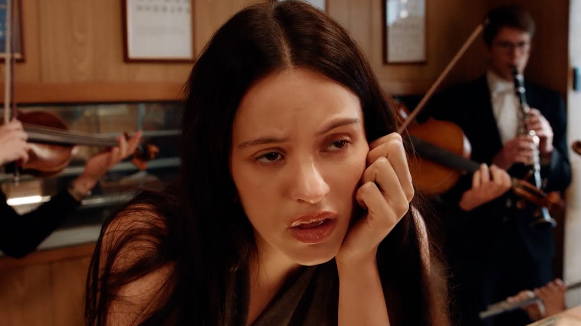 Un compositor analiza ‘Berghain’ de Rosalía con solo tres acordes: “Es como si el tema empezara en el siglo XVIII y terminara en 2025″