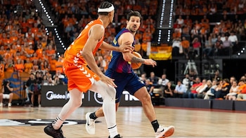 El Barça golpea primero en la final de Liga Endesa contra el Valencia Basket