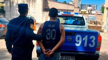 Su novia se peleó con