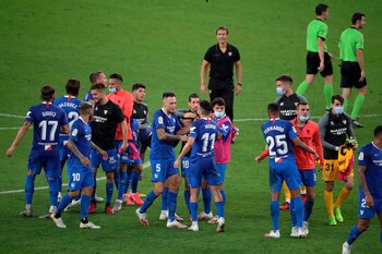 Los jugadores del Sevilla celebran