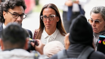 AGUSTINA COSACHOV PARA PORTADA