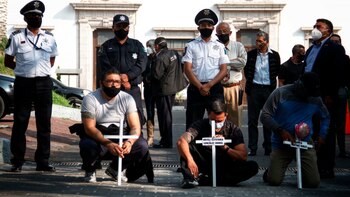 Alejandro Encinas no se presentó