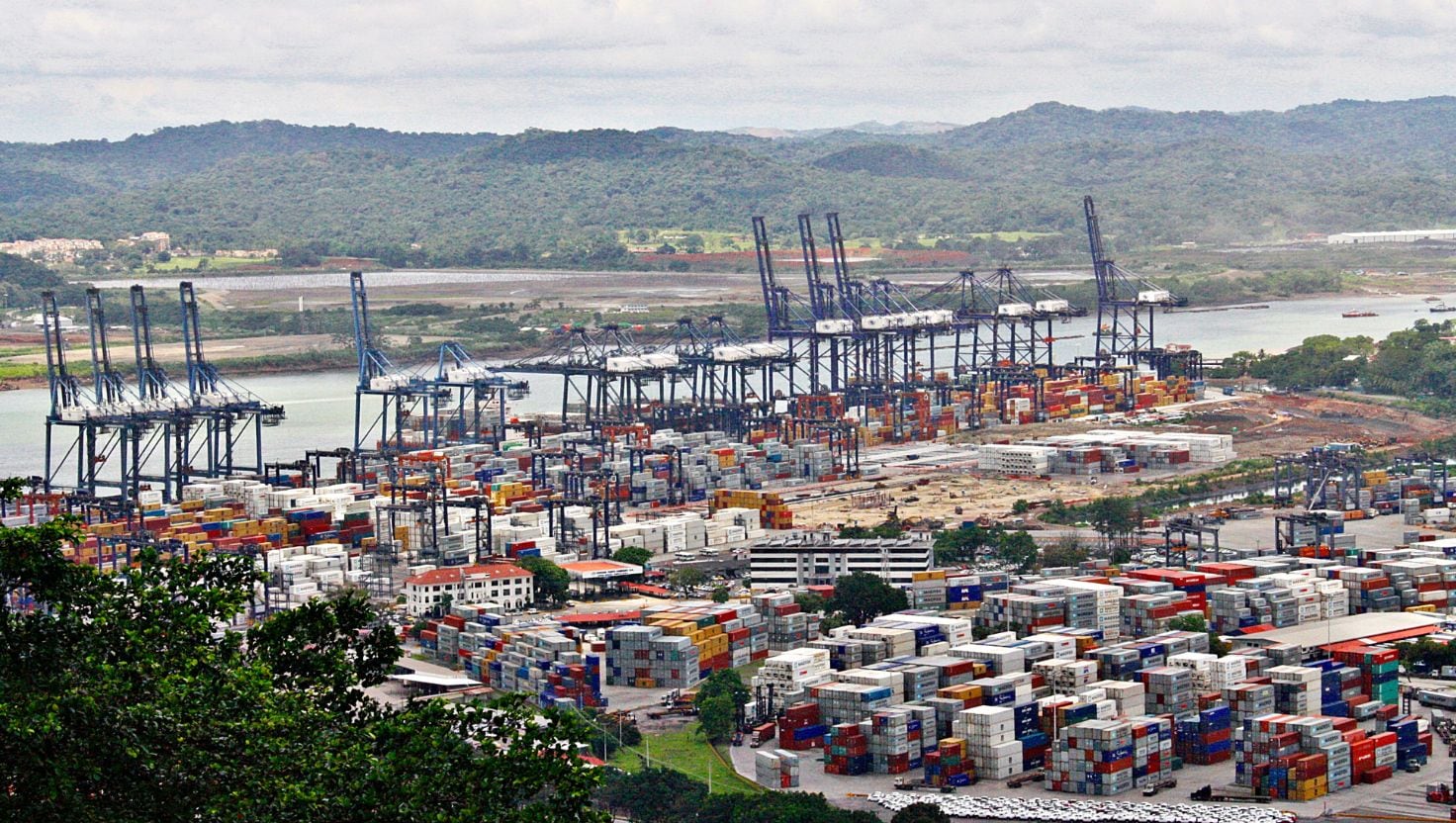 El sistema portuario de Panamá movilizó 2.35 millones de TEU en el primer trimestre de 2026. Archivo
