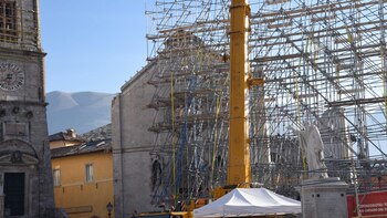 Italia recupera la catedral de