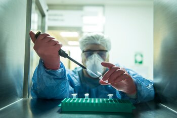 La prevalencia del VIH entre