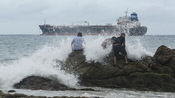 Prevén que Eugene se fortalezca