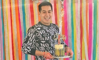 El joven documentaba en postales