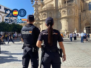 Agentes de la Policía Nacional