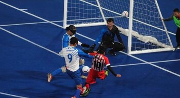 El futbolista ciego de 23