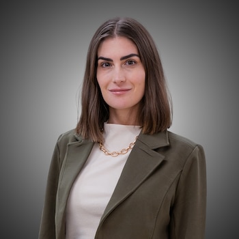 Emily Moreno enfrenta desde hace meses un litigio judicial en los tribunales de Ohio con Max Miller, representante republicano - crédito AFPI