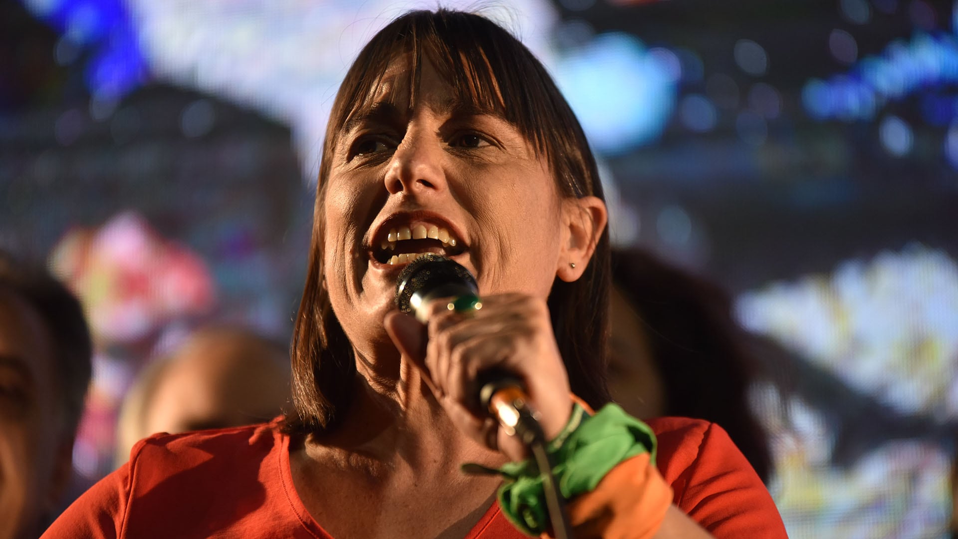 El sector gremial referenciado en la diputada Romina del Plá respaldó la decisión de la FEB frente a la paritaria bonaerense. (Franco Fafasuli)