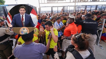 Ron DeSantis firma ley para