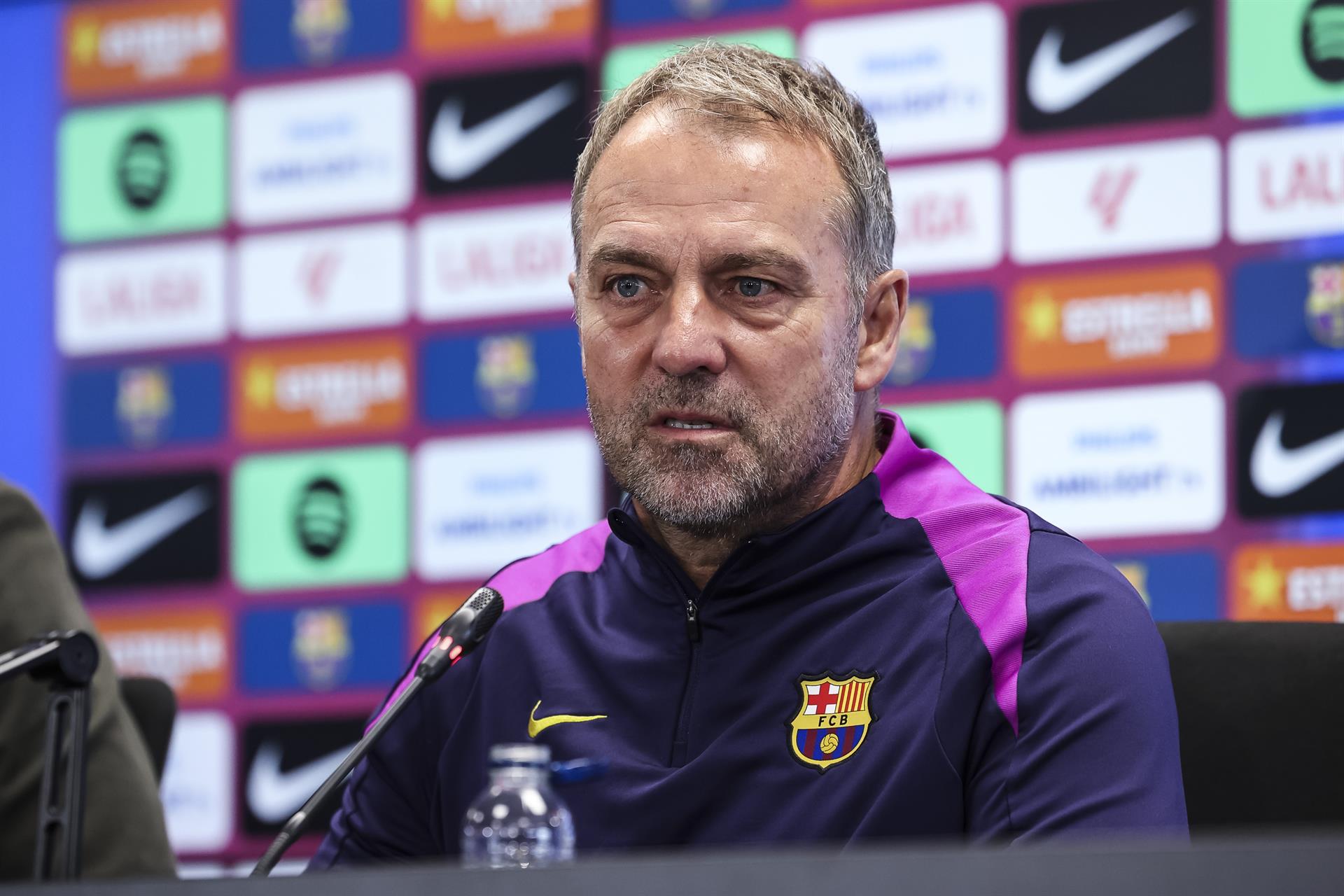 Muere el padre del entrenador del Barça, Hansi Flick, horas antes del Clásico de Laliga - Infobae