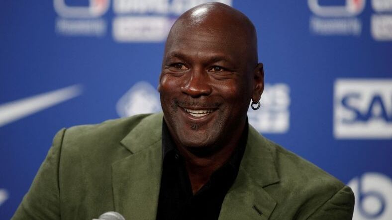 Michael Jordan se retiró del baloncesto un día como hoy (Benoit Tessier)