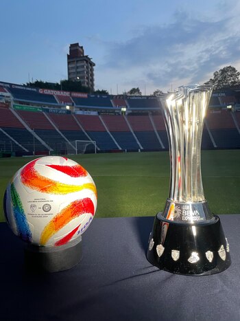 El trofeo que se entregará