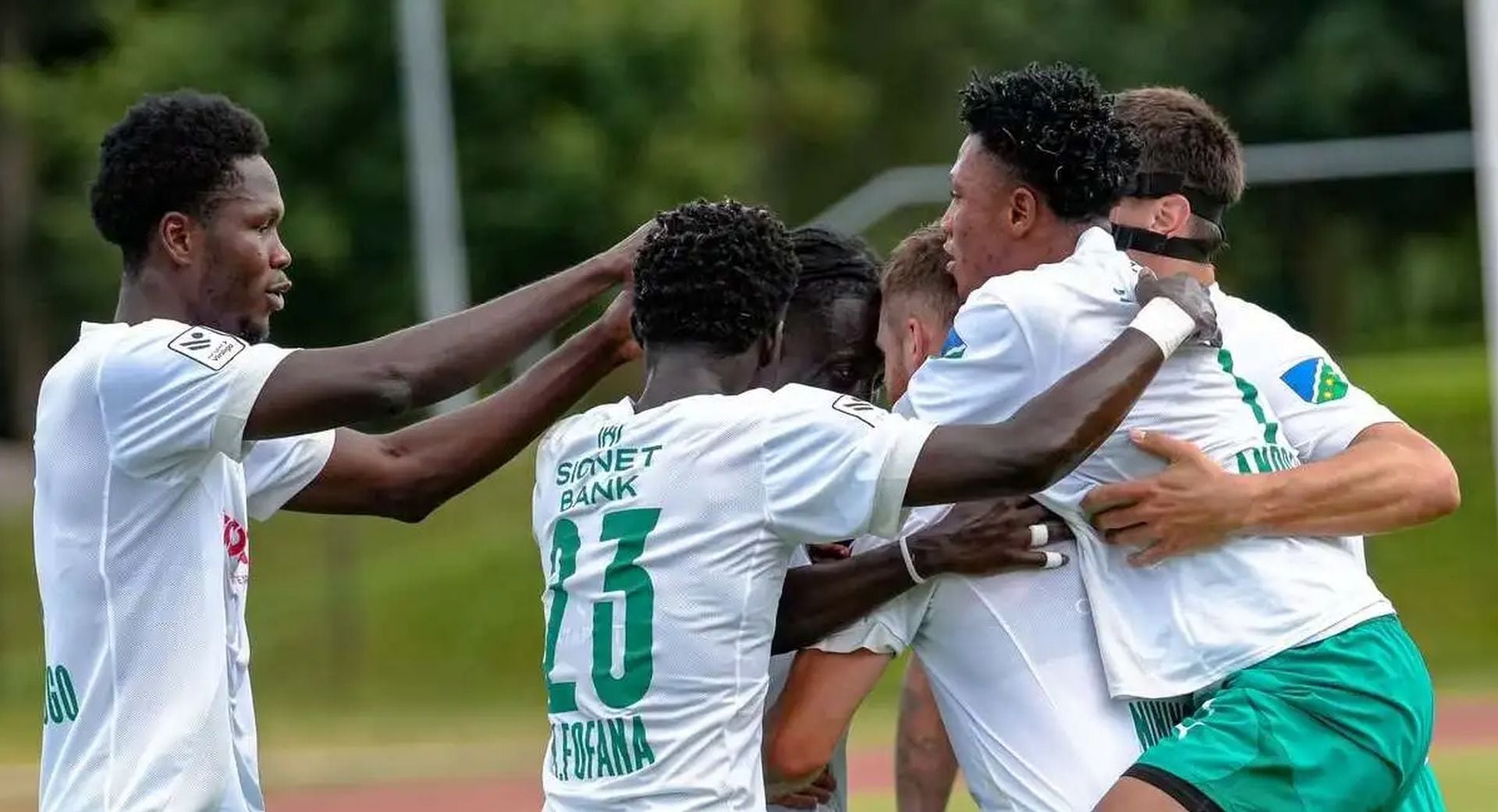 Sebastián Aranda ingresó a los 14 minutos tras la lesión de Tin Hrvoj y terminó siendo una pieza importante en la defensa de FK Auda durante el triunfo ante Liepaja. (FK Auda)