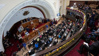 Diputados opositores exigieron al jefe